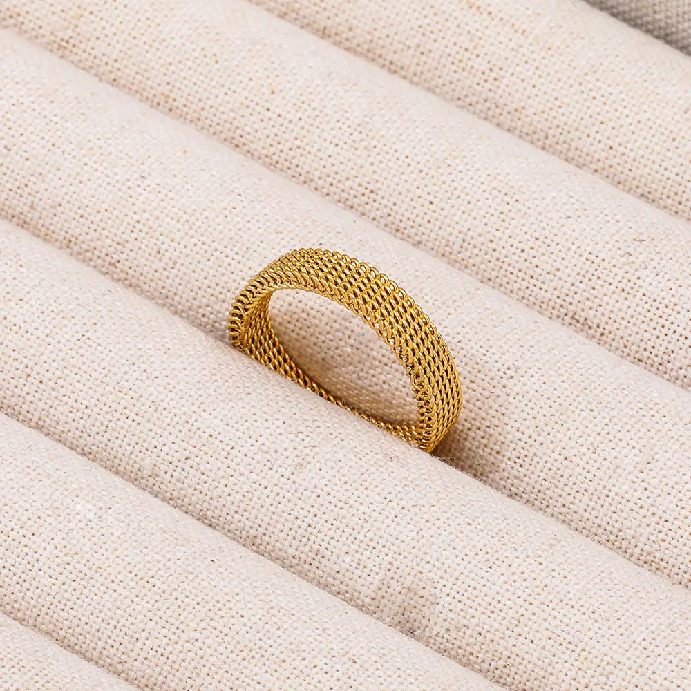 Band Ring
