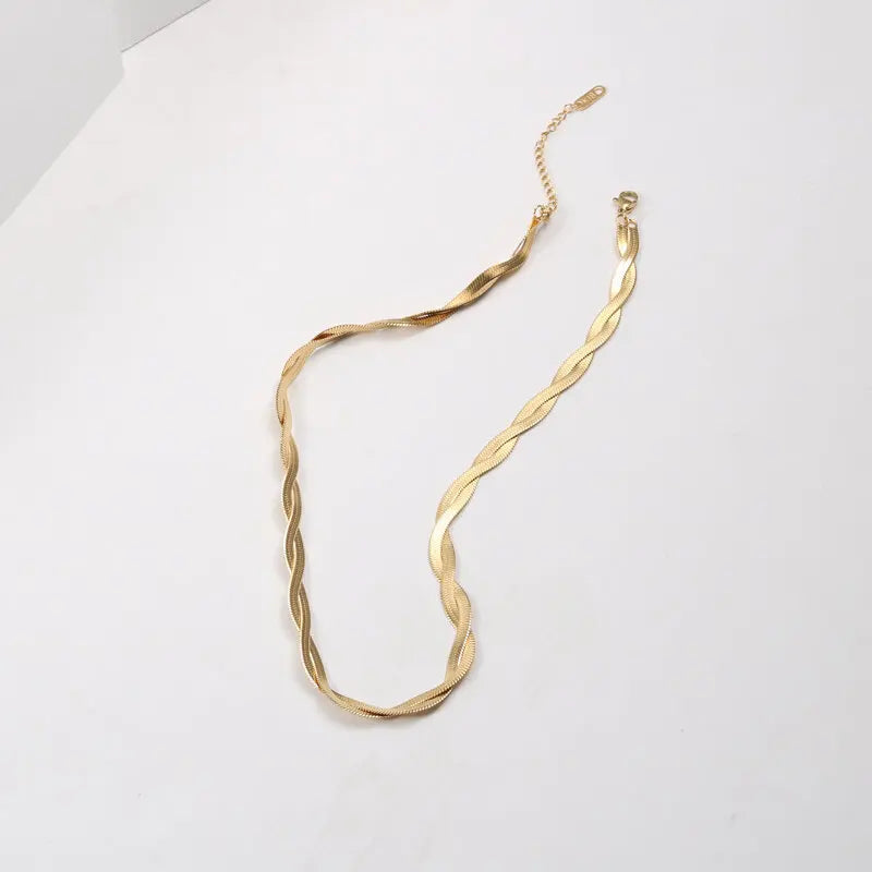 Chain Knot Choker Necklace